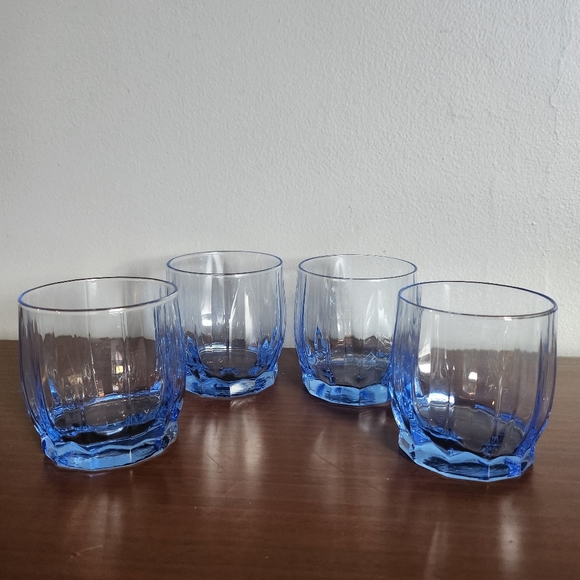 VINTAGE cornflower BLUE set of 4 glasses - Picture 5 of 5